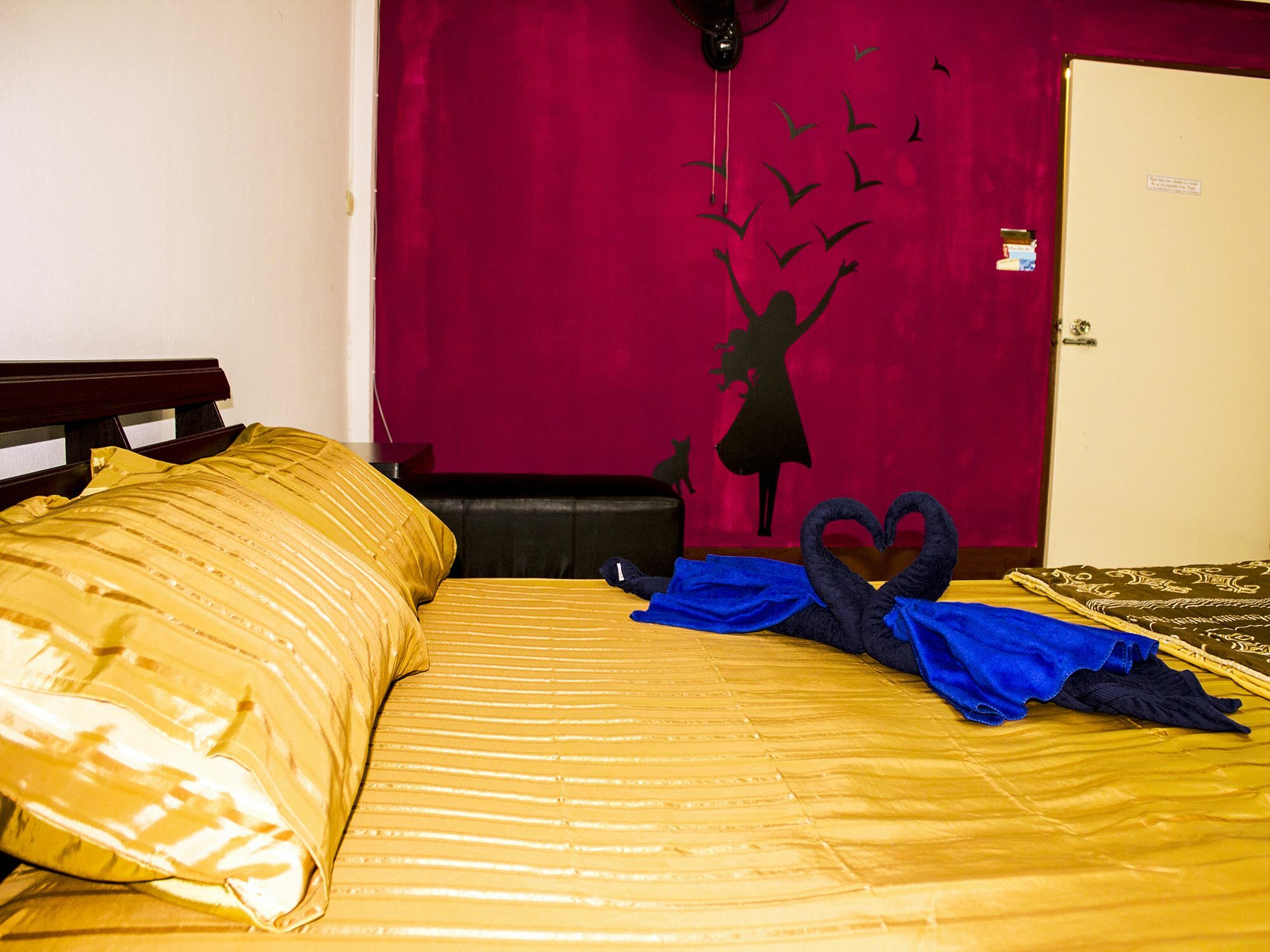 Walkinn Guesthouse 1 チエンマイ エクステリア 写真